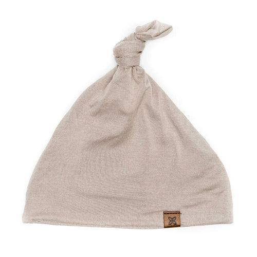 KNITTED HAT