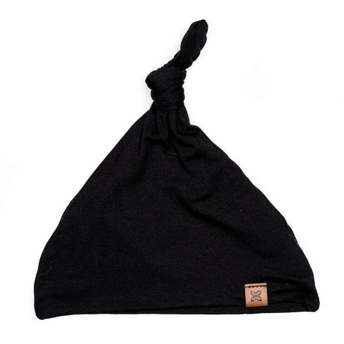 KNITTED HAT