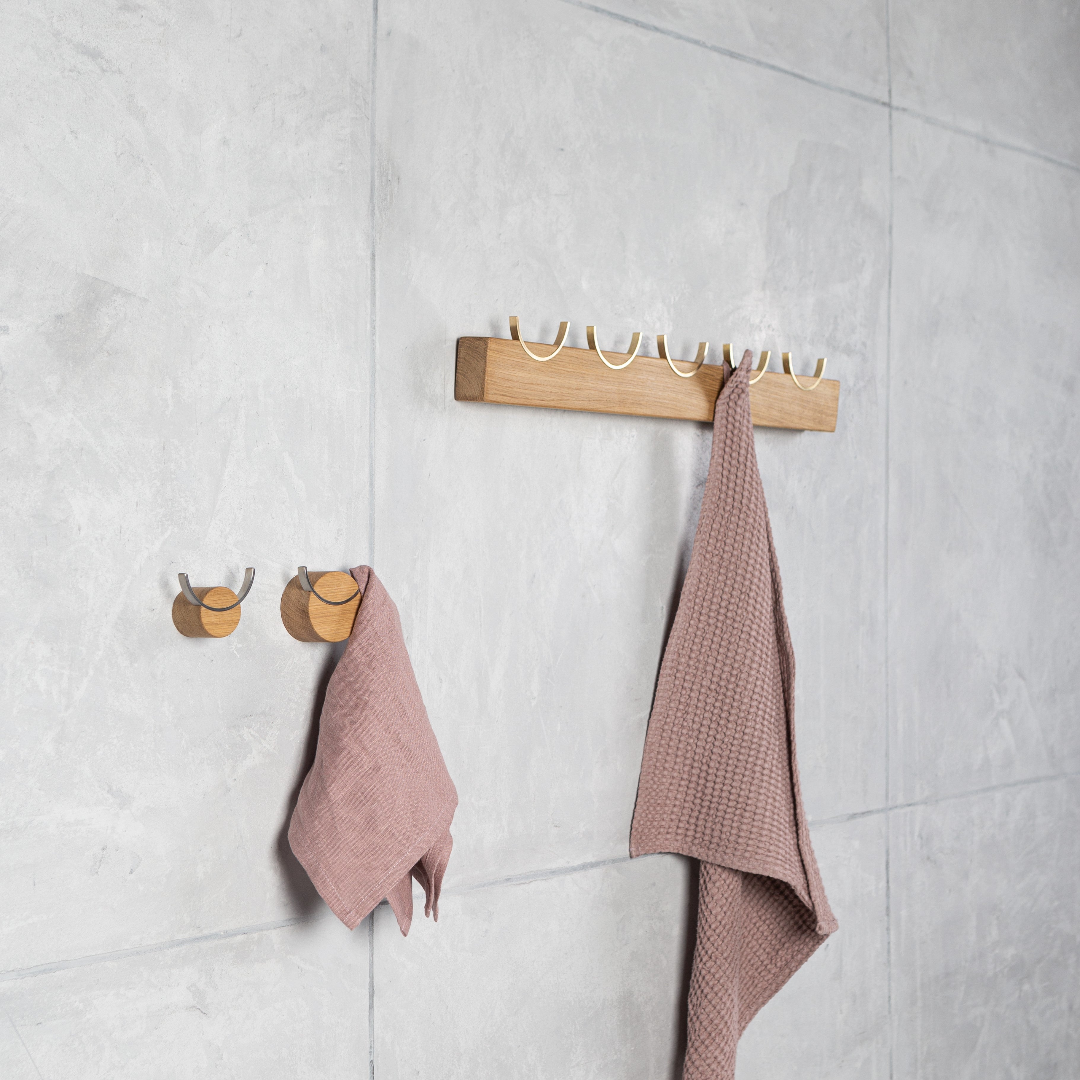 Coat rack DEER | oak wood or walnut colored oak wood