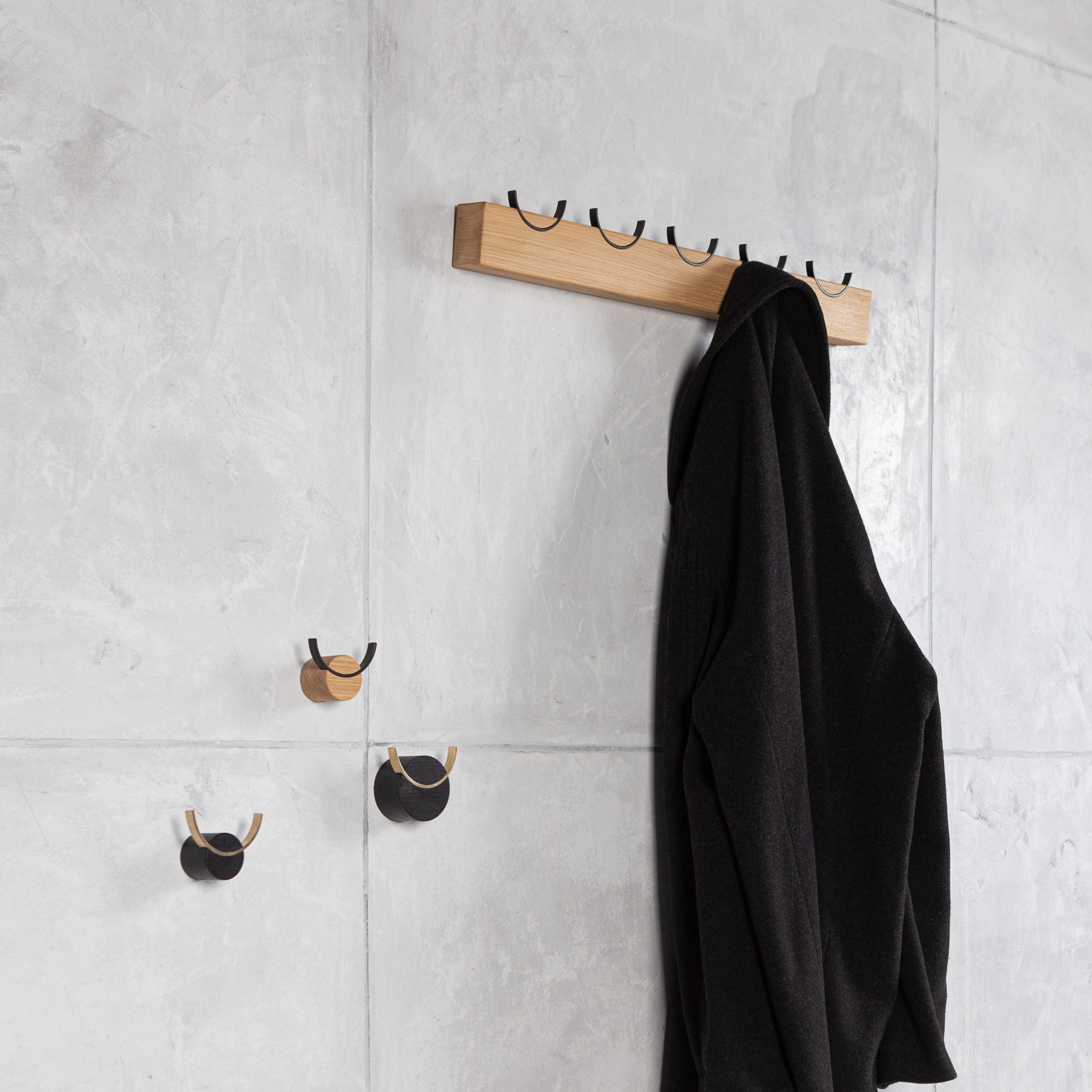 Coat rack DEER | oak wood or walnut colored oak wood